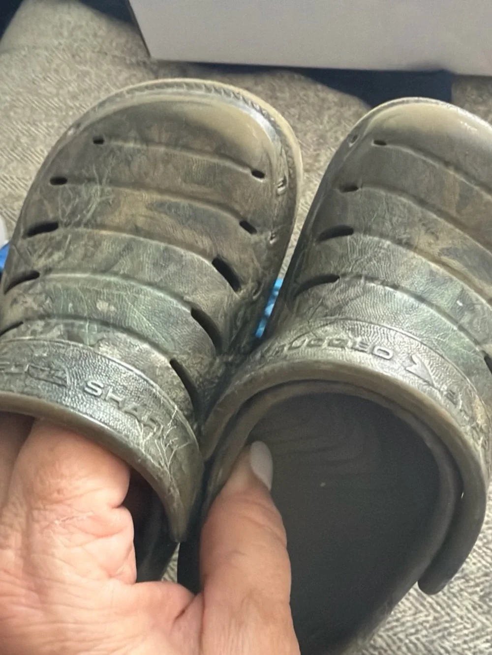 Source Unknown Kids Camo Slip-On Sandals in Green